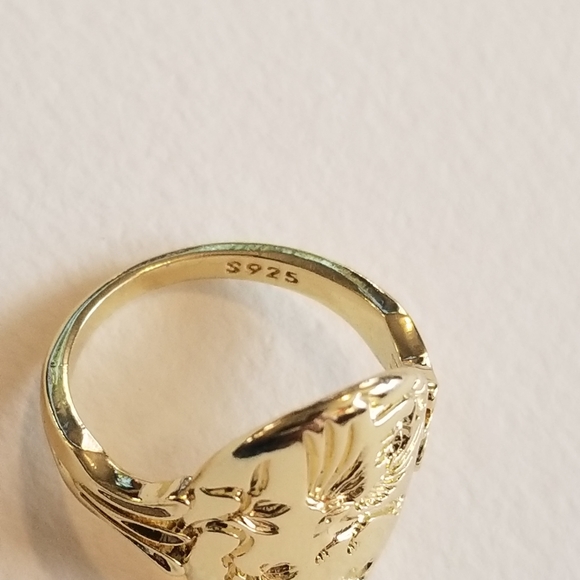 Bundled - Bird ring size 7.75 gold tone metal  7 3/4 Victorian revival style - Picture 4 of 9